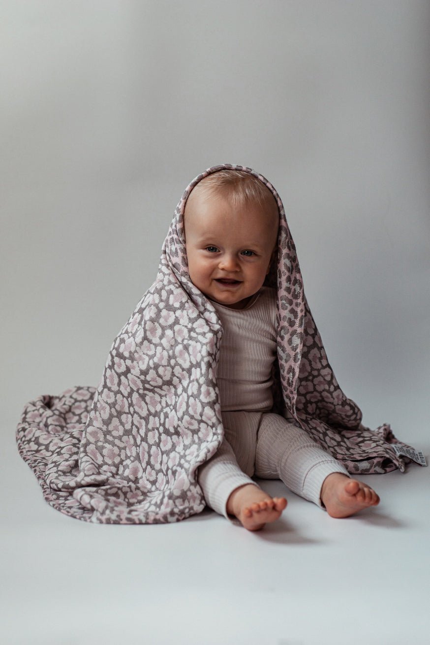 Safari Jayla Snuggle Blanket - KOKADI
