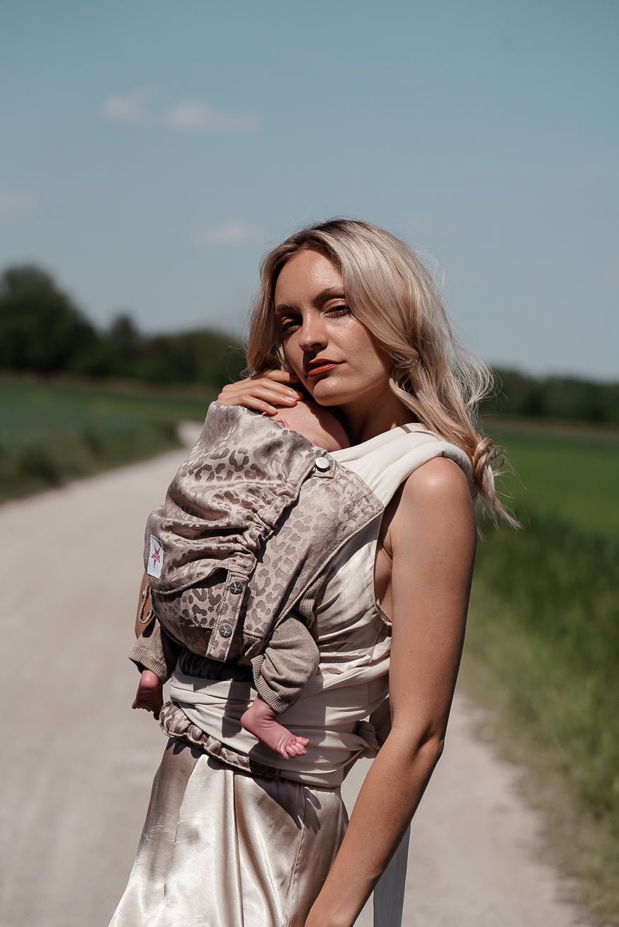 Mochila porta-bebés TaiTai Safari Eleni - KOKADI