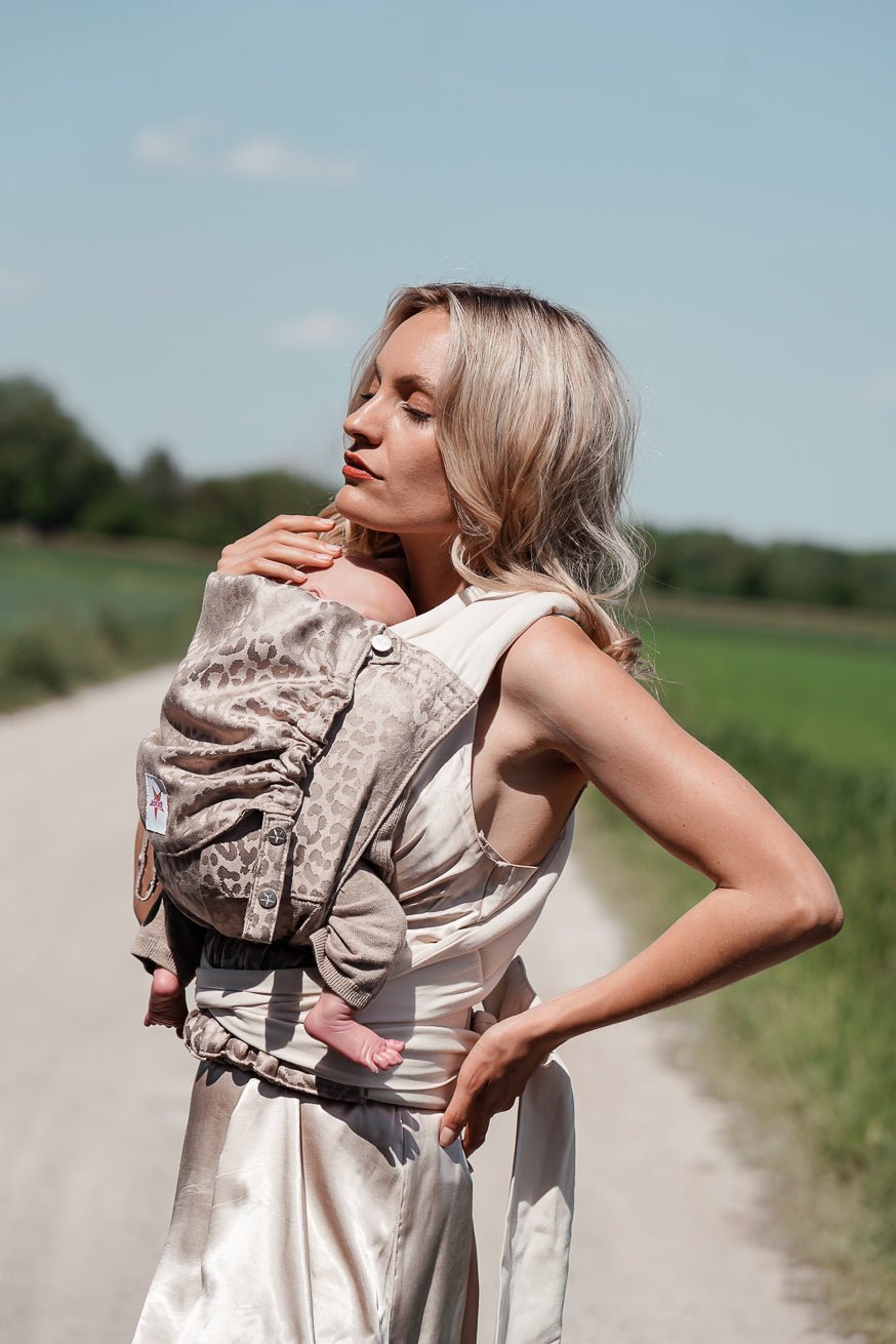 Mochila porta-bebés TaiTai Safari Eleni - KOKADI