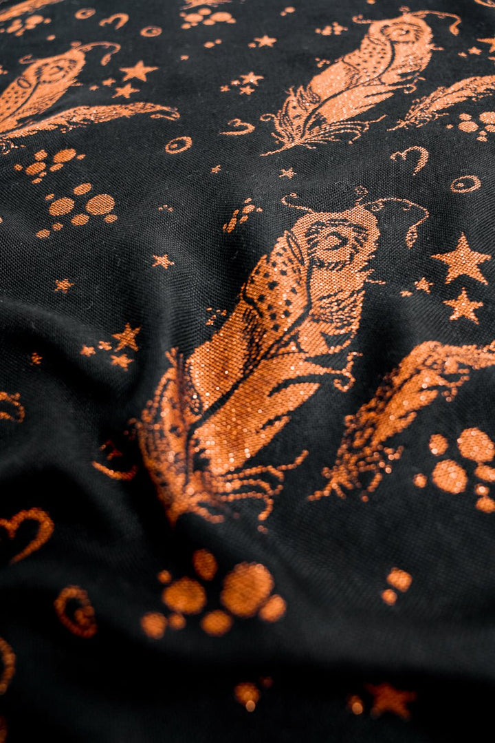 Florian Feathers Snuggle Blanket - KOKADI