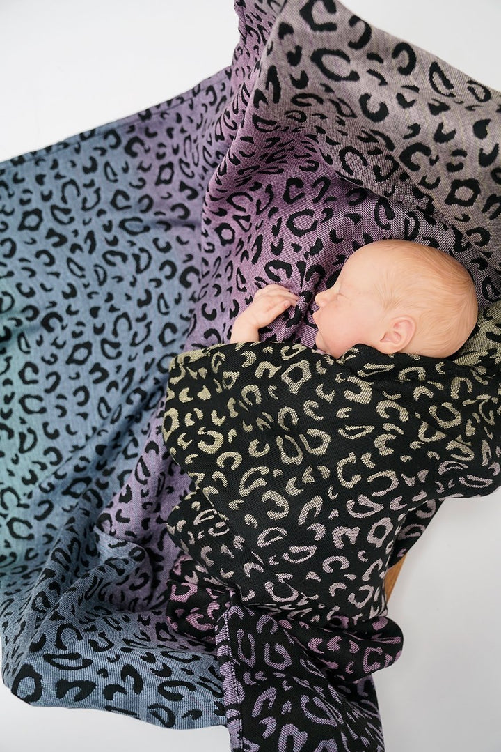 Vickyfari Snuggle Blanket - KOKADI